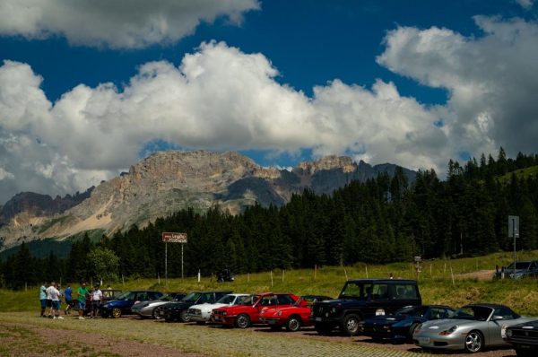 MUSICAL WATCH VETERAN CAR CLUB